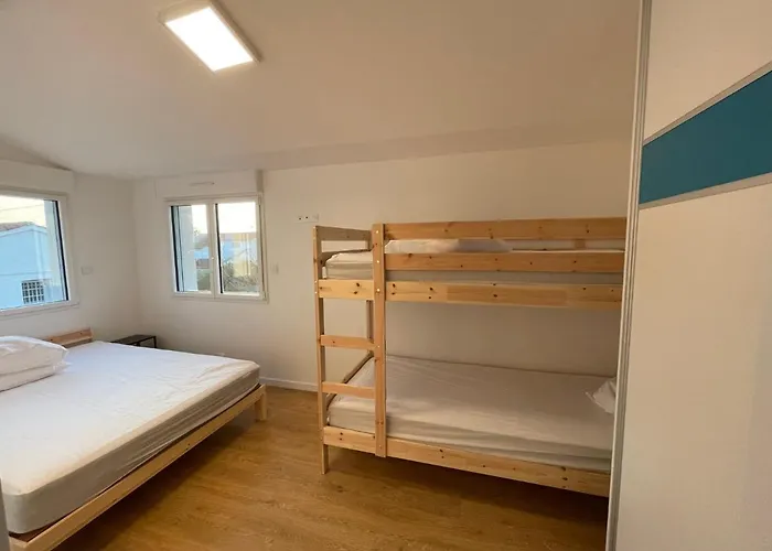 La Maison D'ilaude De 7 à 14 Personnes Villa